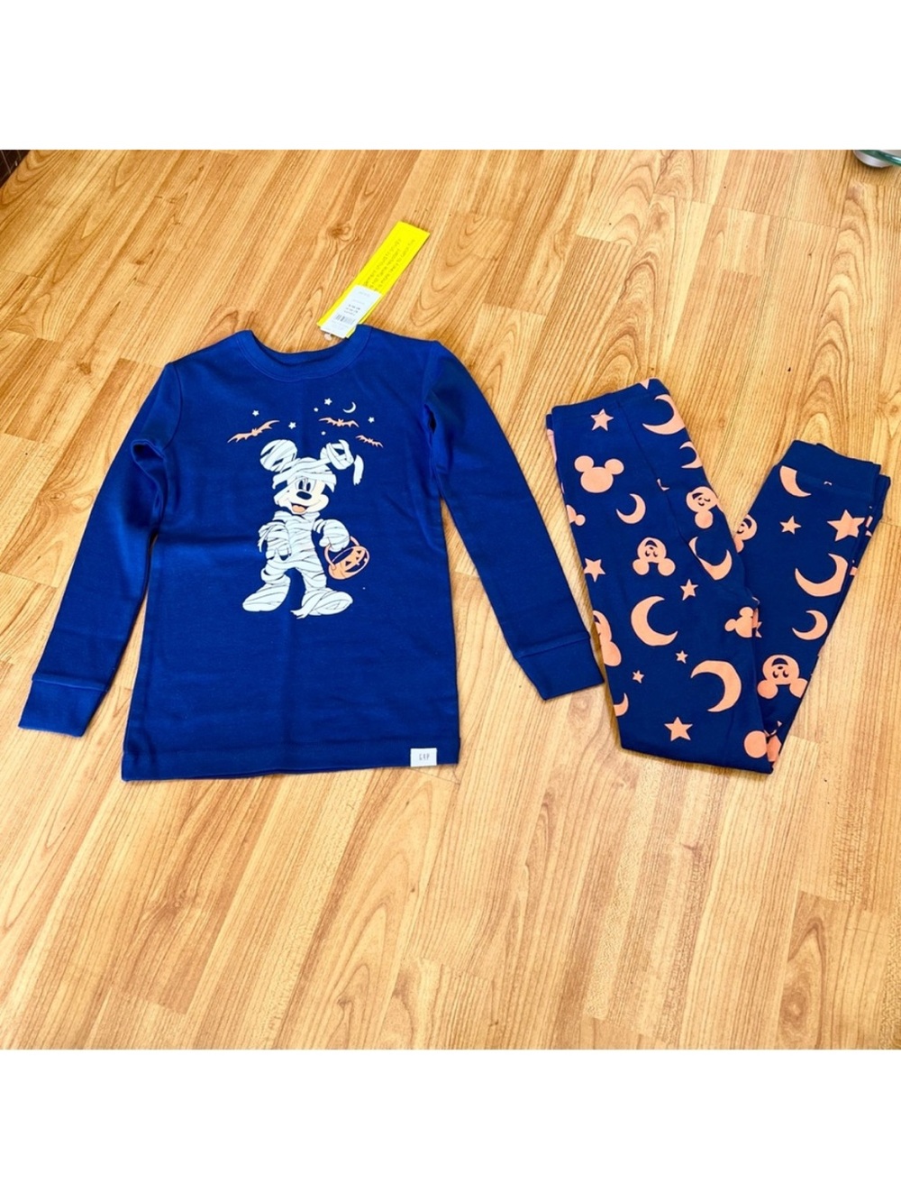 Gap Kids Navy Blue Mickey Halloween Pajama Set